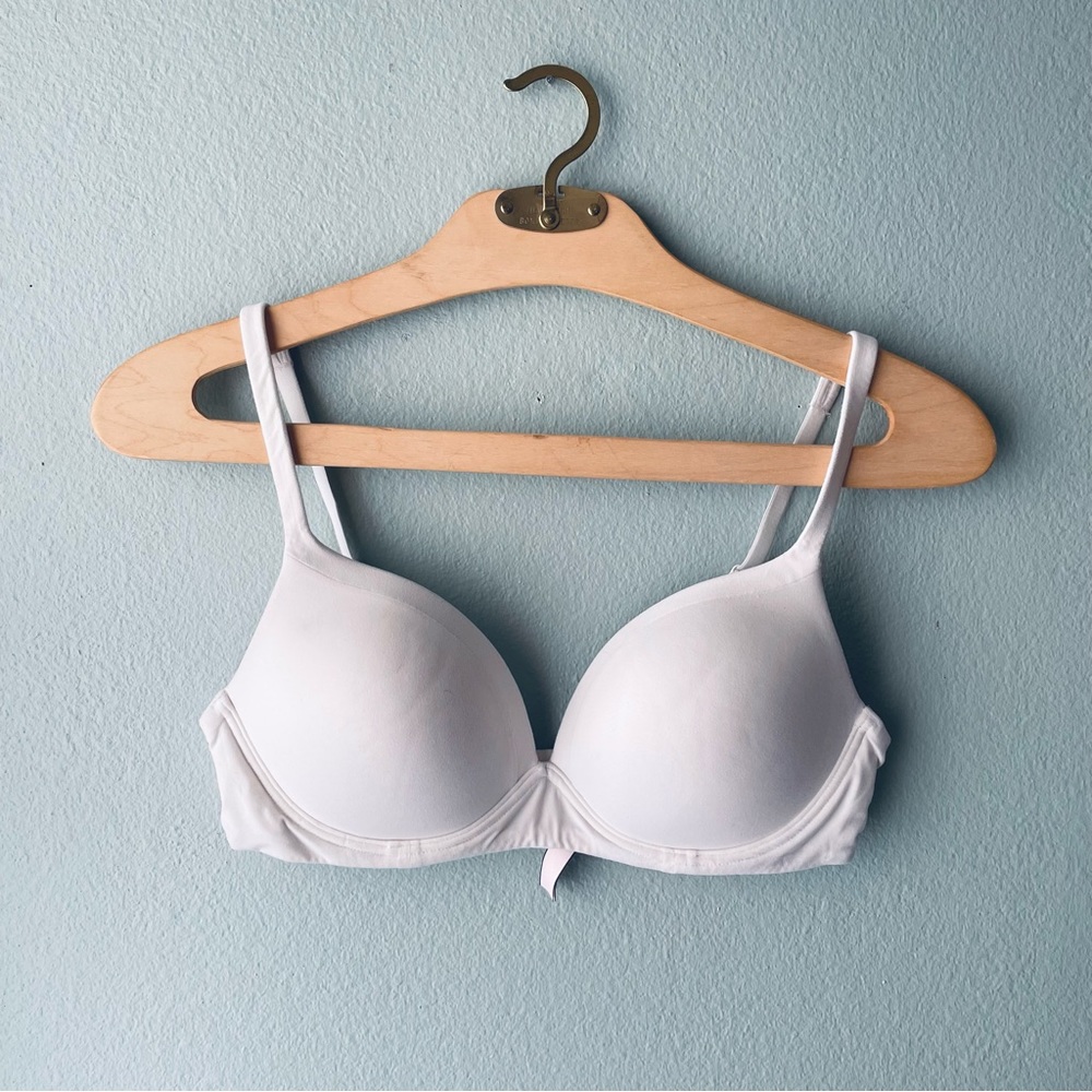 Victoria's Secret White Padded Everyday Bra